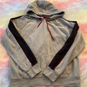 ZINE Sweater size large